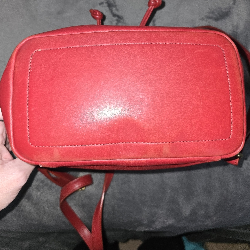 Coach VINTAGE LEGACY Red Glove Tanned leather backpack. EUC - Picture 8 of 16